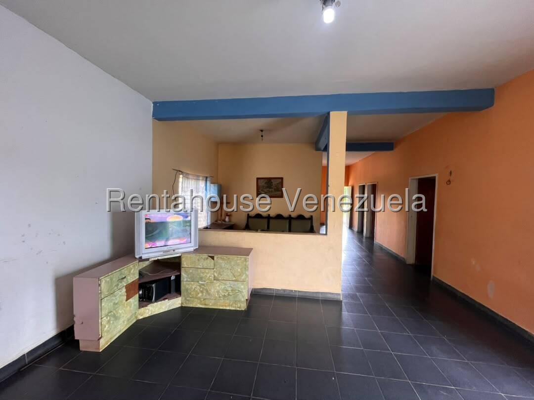 Casa en venta en Barquisimeto (Parroquia Tamaca), foto 4 de 12