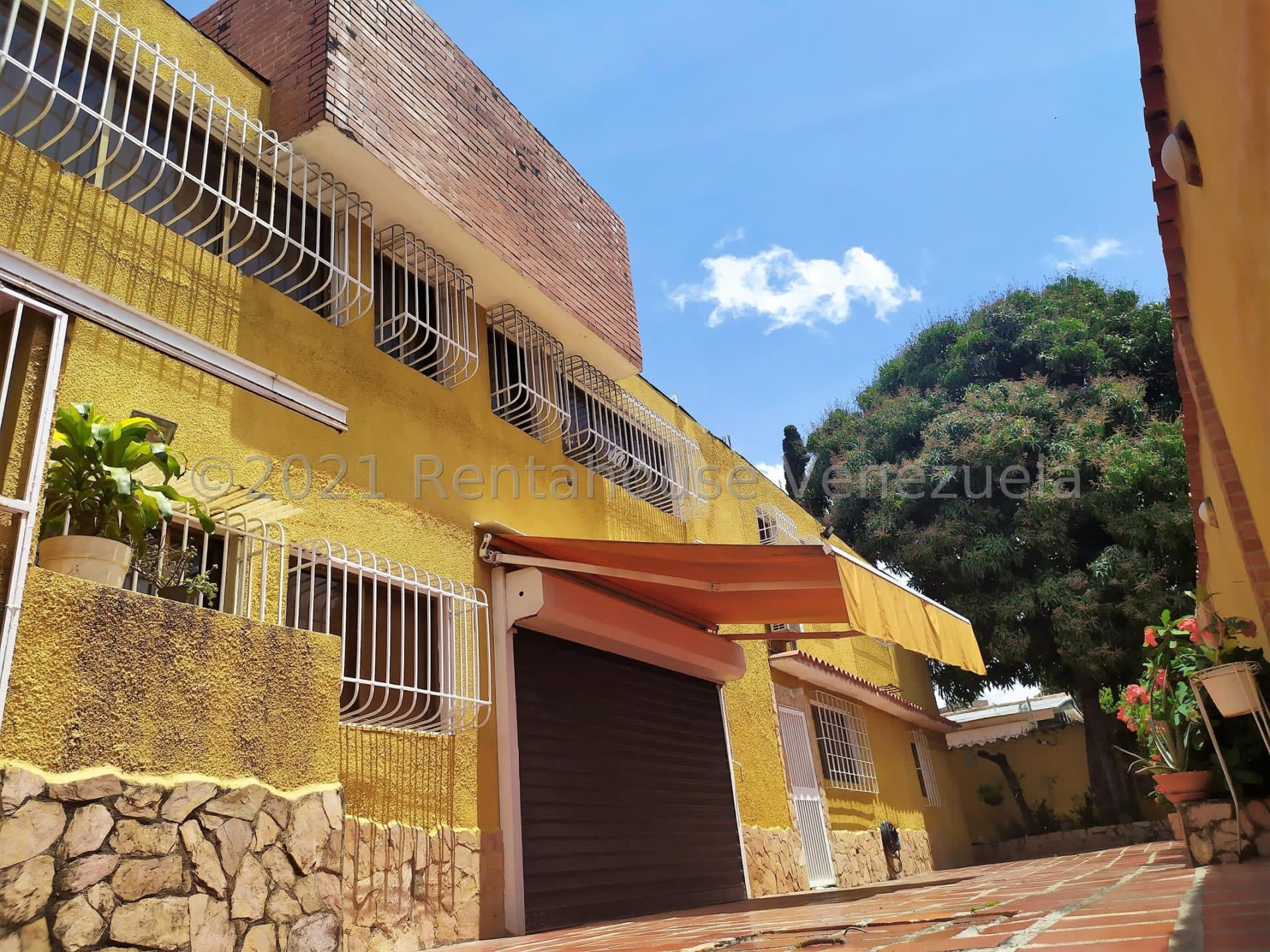 Casa en venta en Caracas (La Trinidad), foto 1 de 12