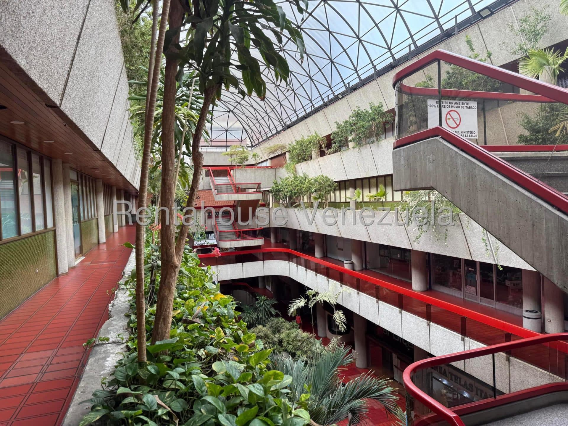 Local comercial en venta en Caracas (Las Mercedes), foto 5 de 12
