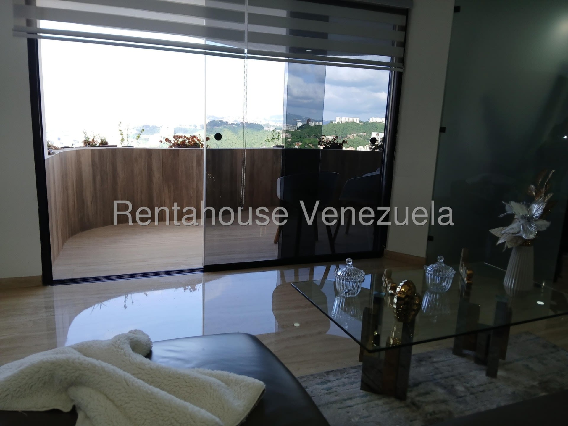 Apartamento en alquiler en Caracas (Colinas de Valle Arriba), foto 5 de 12