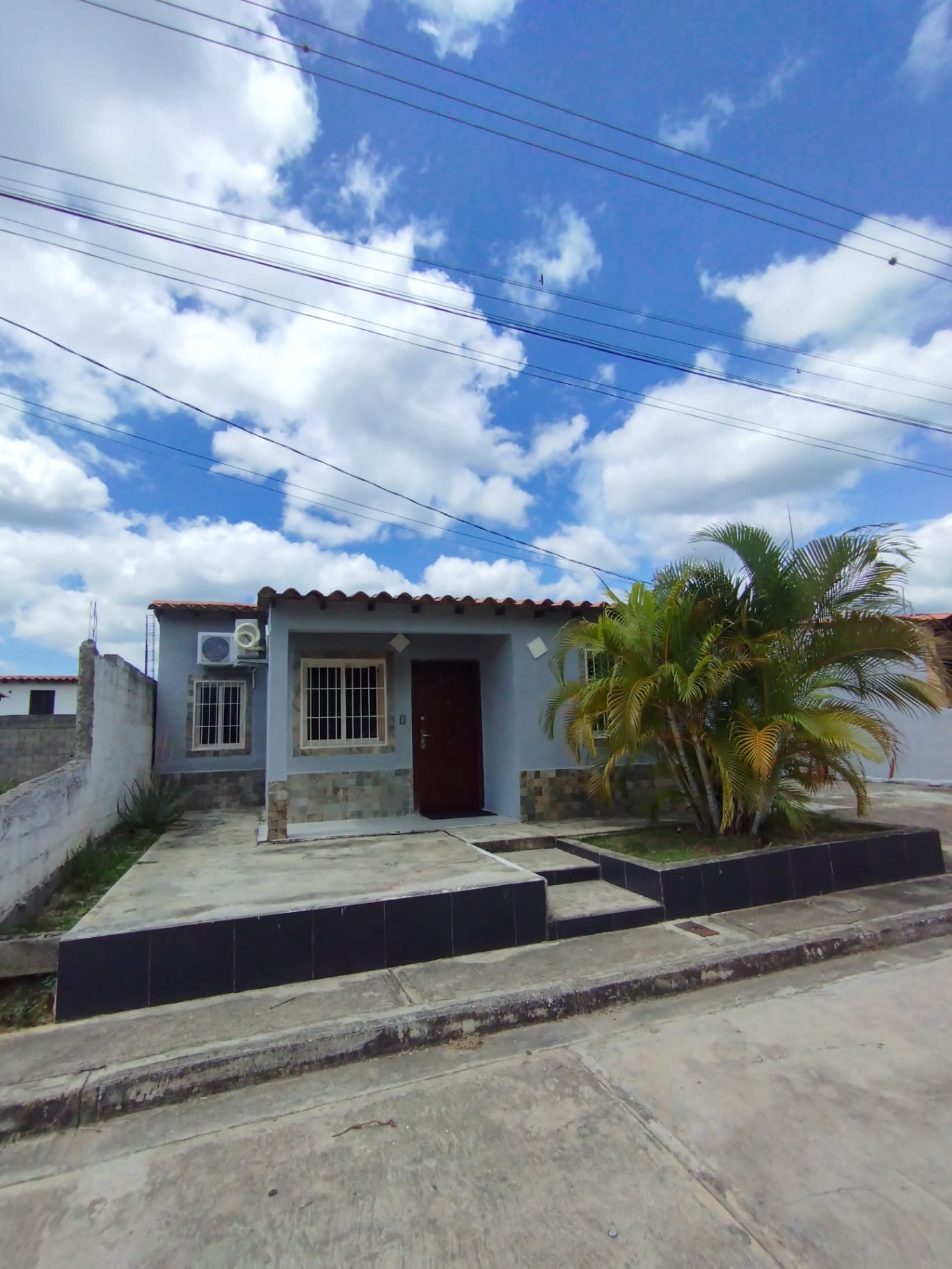 Foto 3 de Sky Group Elegance Vende Casa en la Piedad Norte Cabudare Urb. La Teura