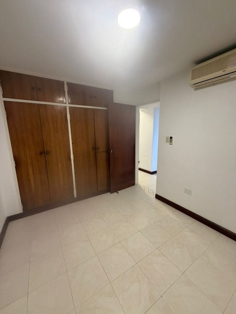 Foto 5 de Apartamento en venta ubicado en la Urb. Nueva Segovia