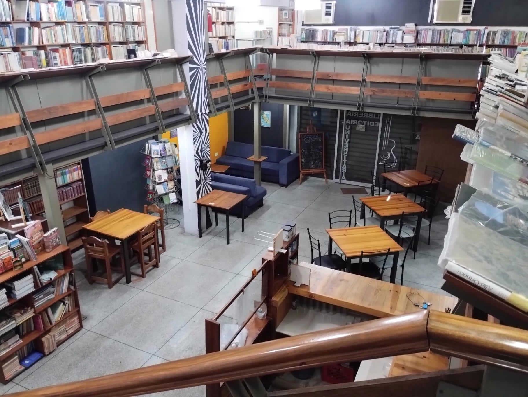 Amplio y Confortable Local Comercial