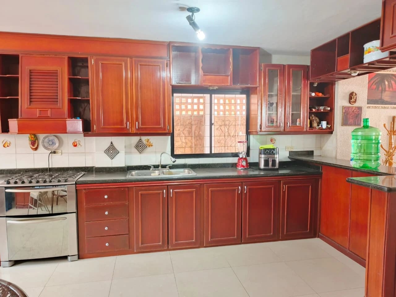 Foto 5 de Casa amoblada en Monte Bello*