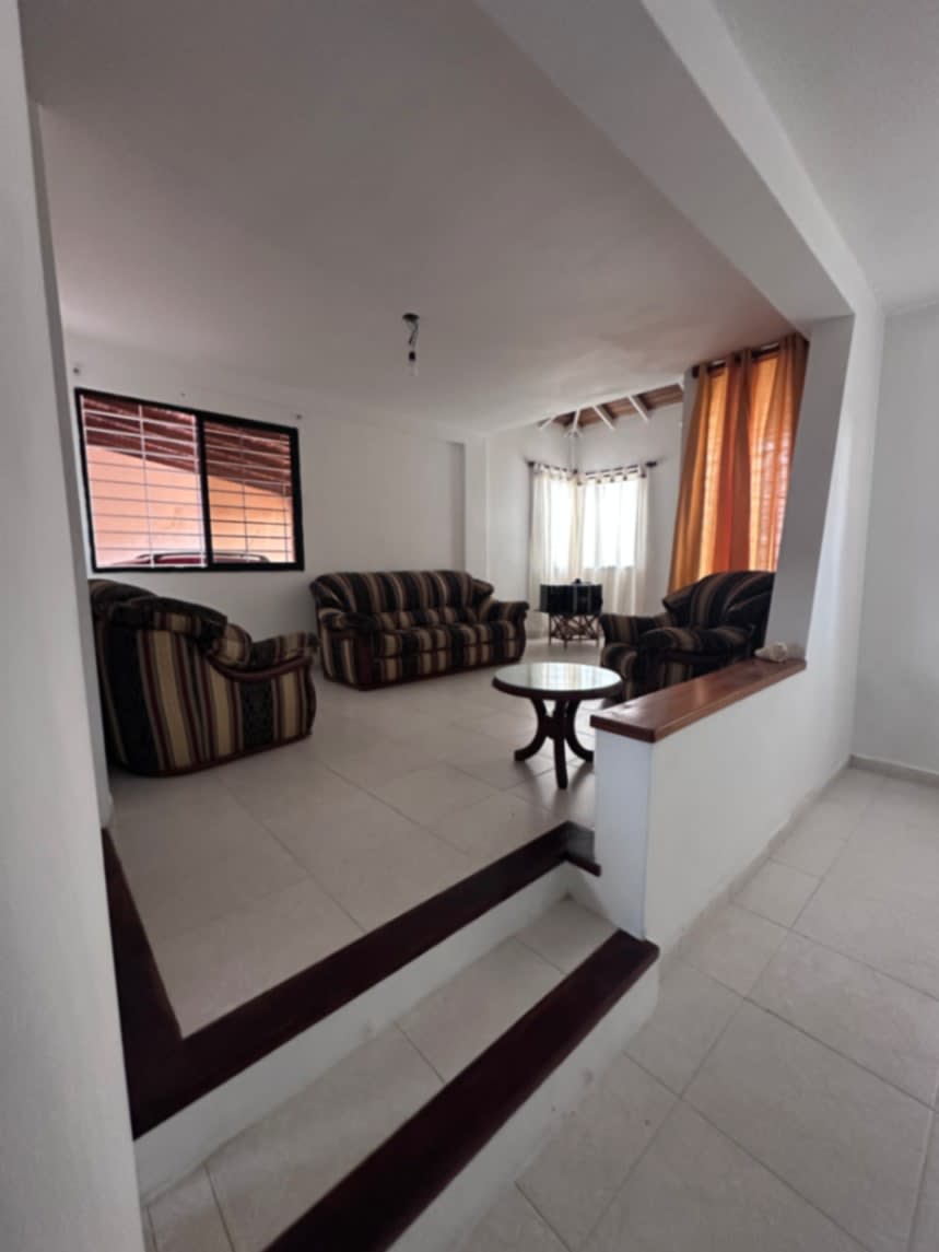 Foto 4 de Townhouse en alquiler Caña Dulce Urb Privada