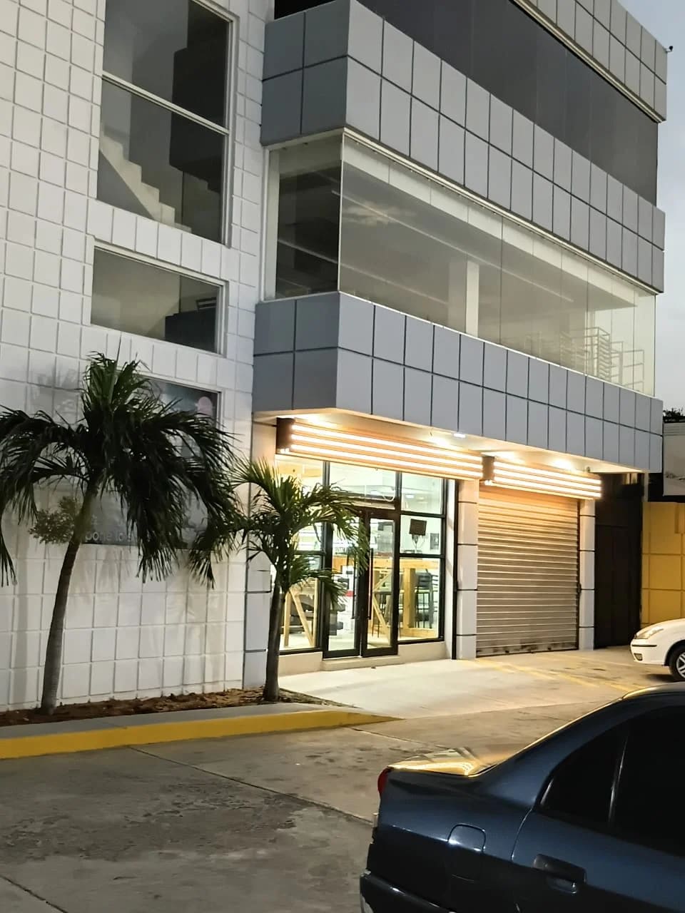 Edificio Comercial