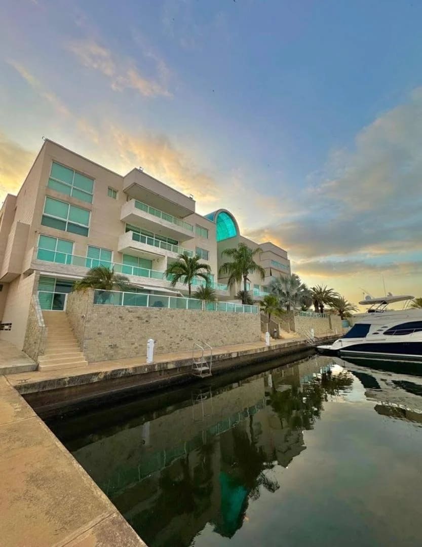 Apartamento en venta en Lechería