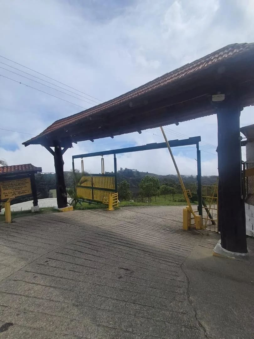 Terreno en venta en La Guaira