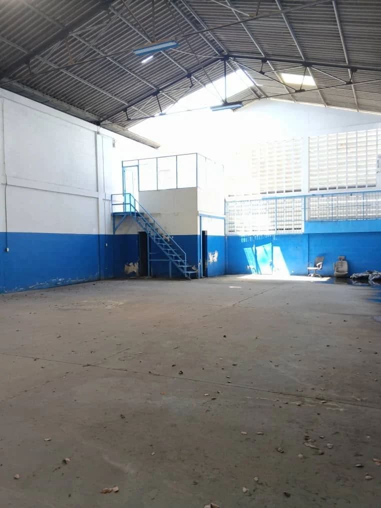 Local comercial en venta en Valencia