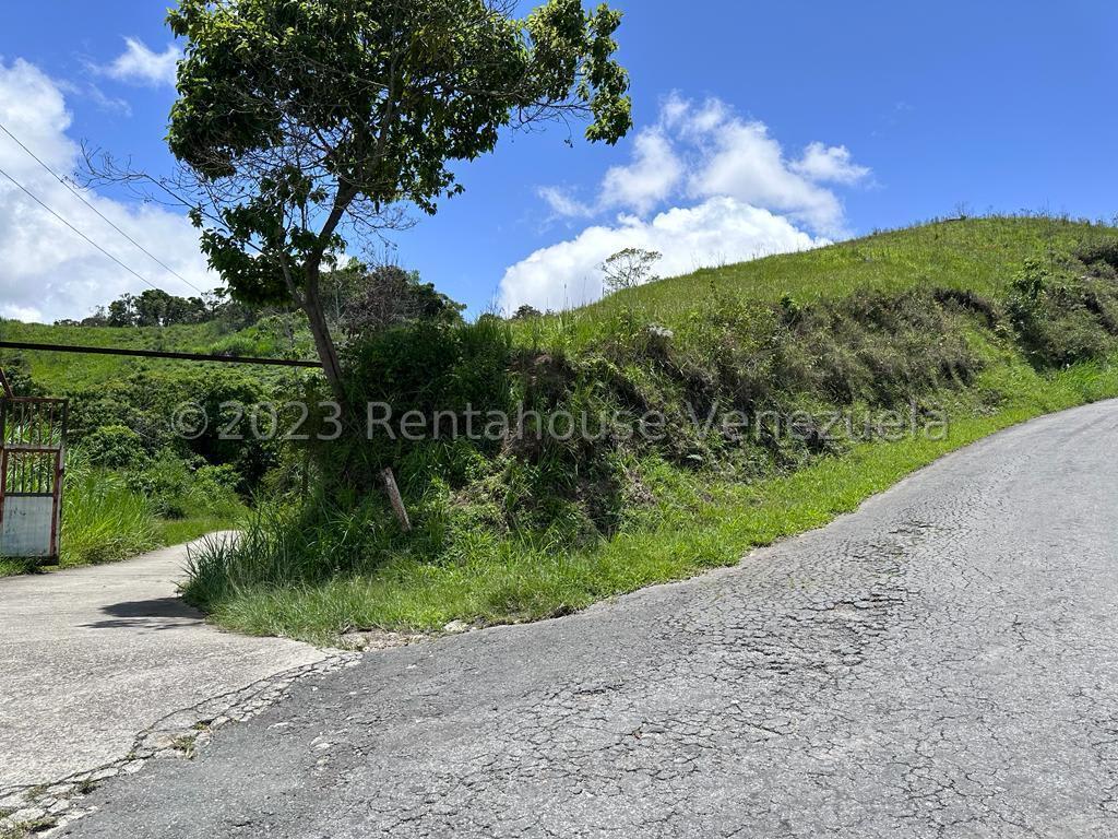 Terreno en venta en San Antonio de Los Altos