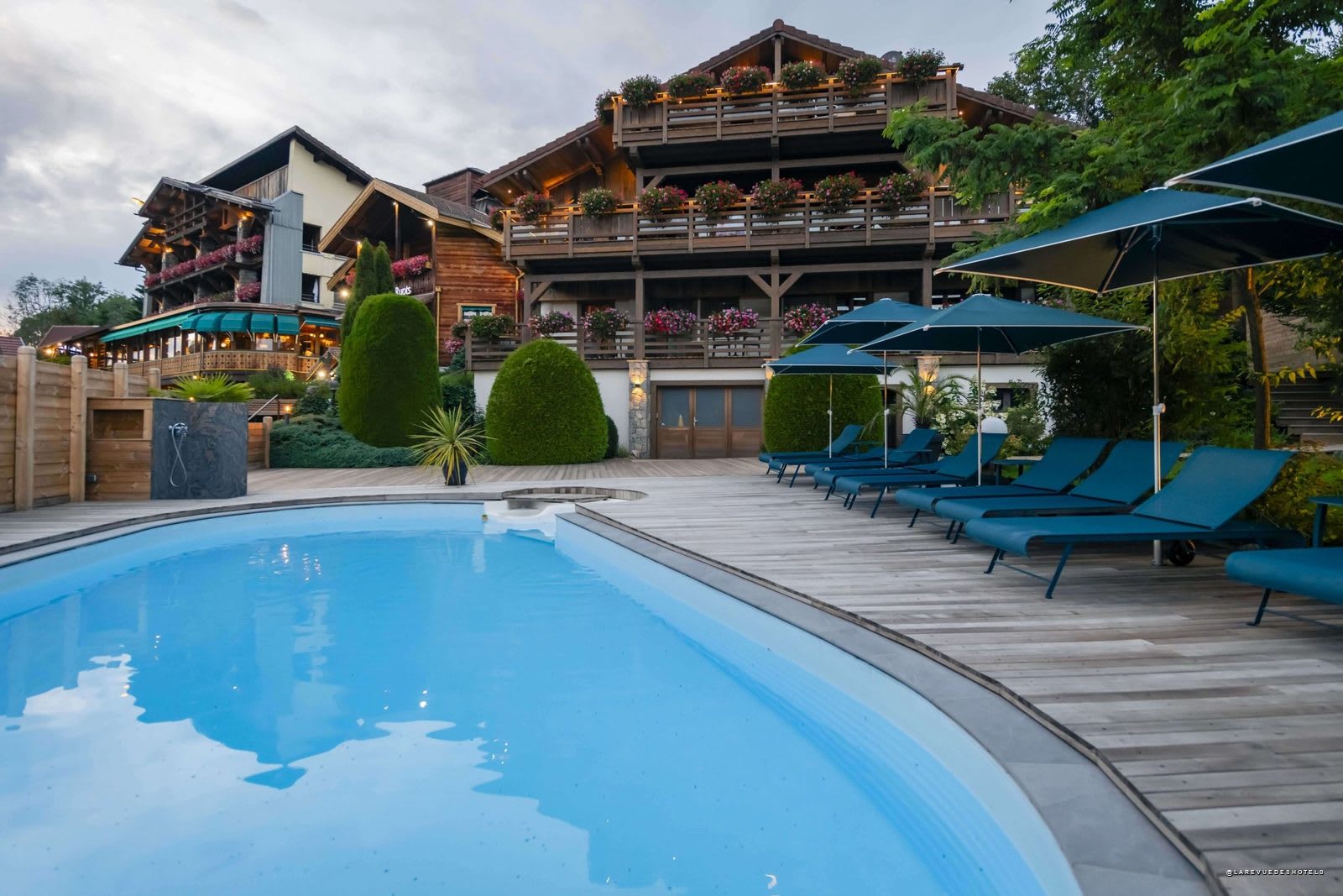 The outdoor pool at Les Bas Rupts, facing the forest