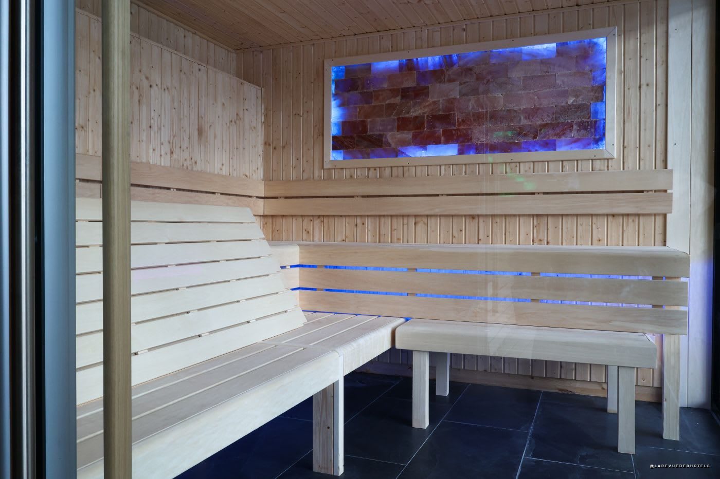 The sauna at the FORêT spa