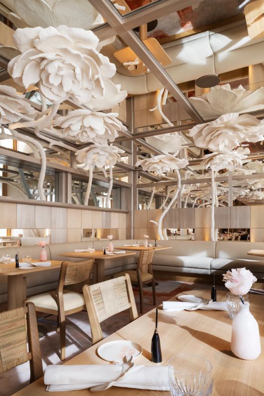 Anne-Sophie Pic ouvre un nouveau restaurant gastronomique face au Louvre, à Paris