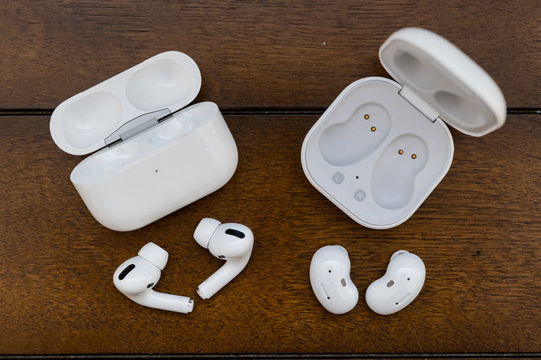 Apple AirPods Pro và Samsung Galaxy Buds Live