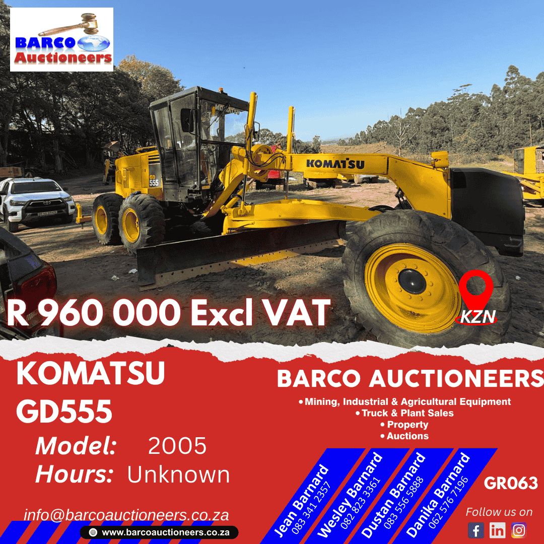 GR063 Komatsu GD555 Grader