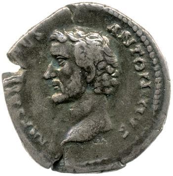 obverse of Hadrian RIC II 2729