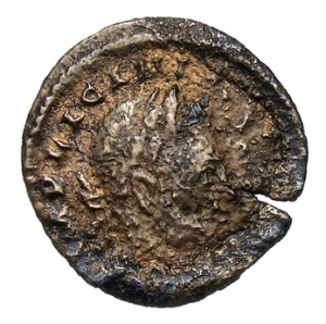 obverse of Constantine I RIC VI 908B