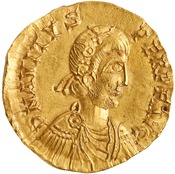 obverse of Avitus RIC X 2401