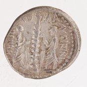 reverse of Roman Republic RRC 243/1