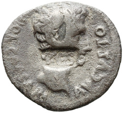 reverse of Augustus RIC I² 152