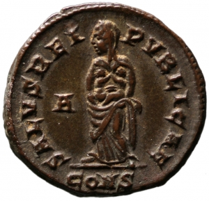 reverse of Constantine I RIC VII 12