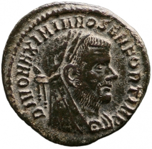 obverse of Licinius RIC VII 113