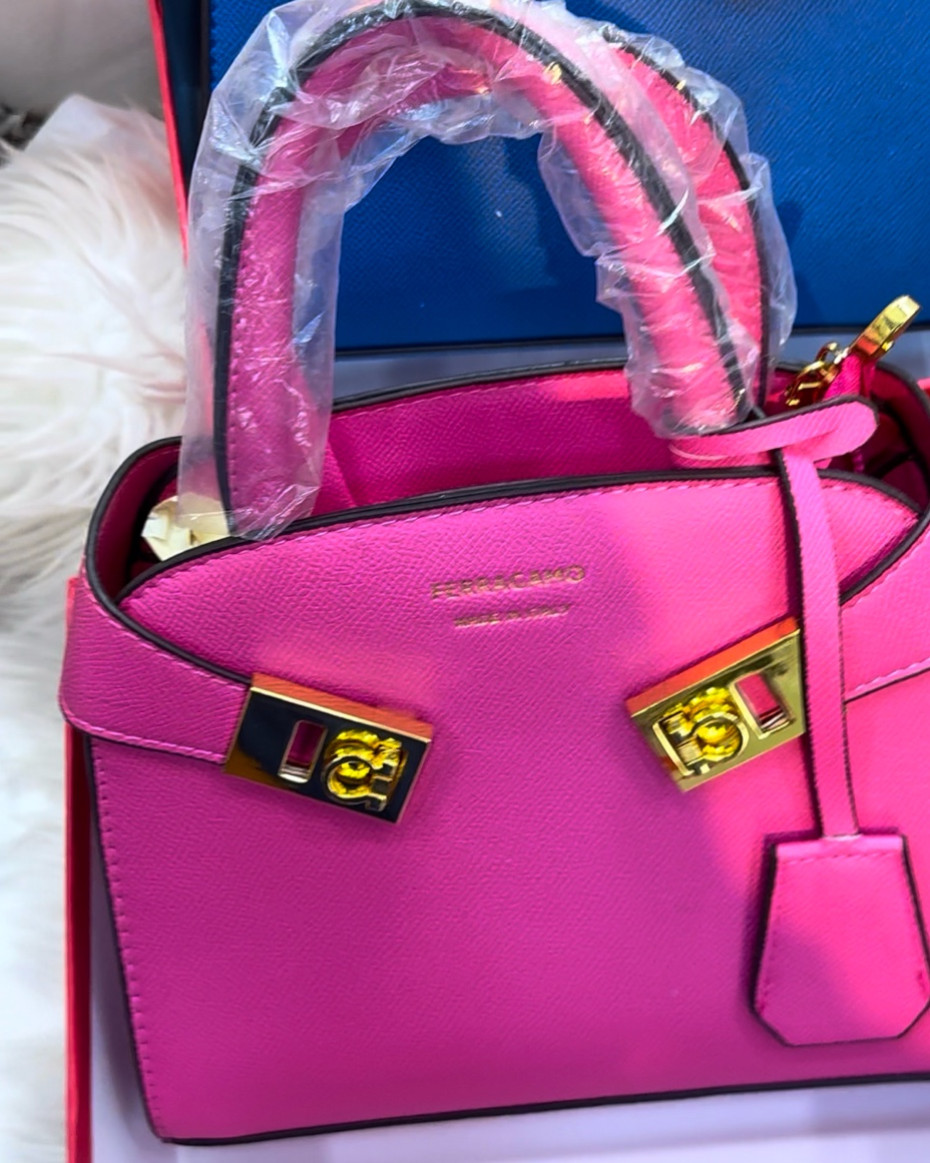 Luxury Ferragamo Fully Boxed Bag