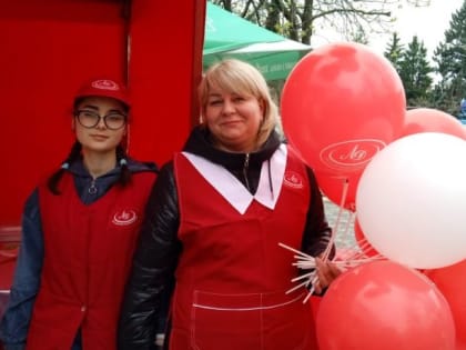В освобожденной Станице Луганской открылся первый фирменный магазин ТМ «Луганские деликатесы» по ценам от производителя,
