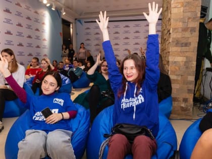Леонид Пасечник: Одновременно с полуфиналом кадрового конкурса «Лидеры возрождения», в Луганске о других возможностях са