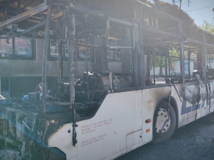 В Свердловске сгорел рейсовый автобус