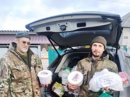 На передовую Донбасса Совет отцов Воронежской области отправил новогодние подарки