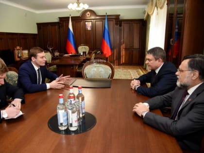 Леонид Пасечник: На встрече с коллегой, Главой Республики Хакасия Валентином Коноваловым, обсудили укрепление уже сложив