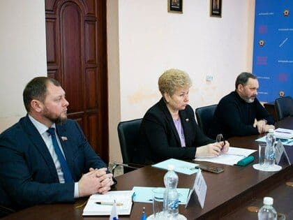 Сенатор от ЛНР и депутаты Народного Совета обсудили направления взаимодействия