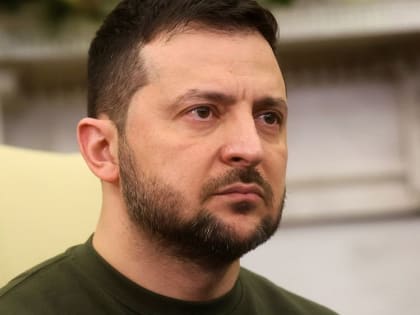 Зеленский приказал создать военные администрации в трех городах ЛНР