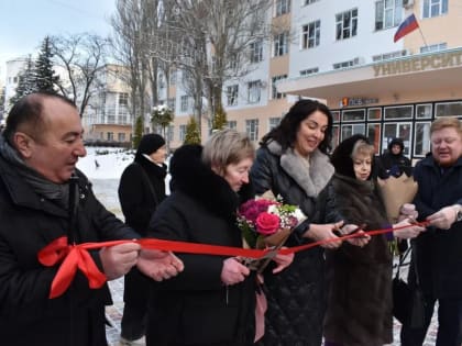Торжественная церемония открытия Аллеи педагогов и наставников состоялась сегодня на территории Луганского государственн