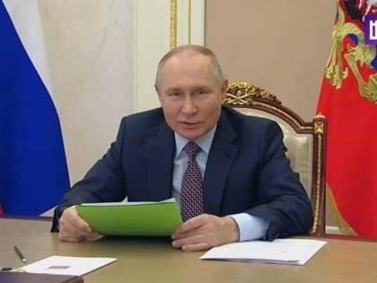 Министры РФ исполнили новогодние мечты детей в рамках акции «Елка желаний»