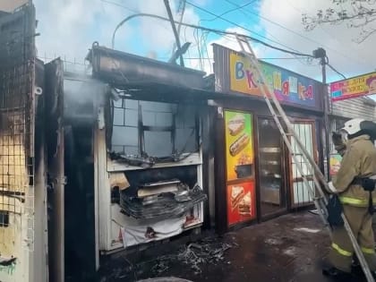 В Луганской Народной Республике огнеборцы МЧС ликвидировали пожар