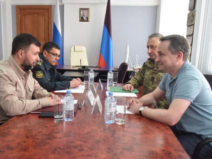 Заместитель руководителя ФТС Андрей Москалец посетил Донецкую и Луганскую народные республики