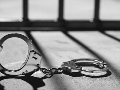 Суд рассмотрит уголовное дело в отношении обвиняемого в убийстве, совершенном более 8 лет назад