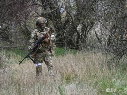 Инструктор рассказал о подготовке отрядов российских штурмовиков в Луганске