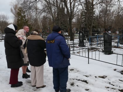 В Луганске началось обследование захоронений Героев Советского Союза
