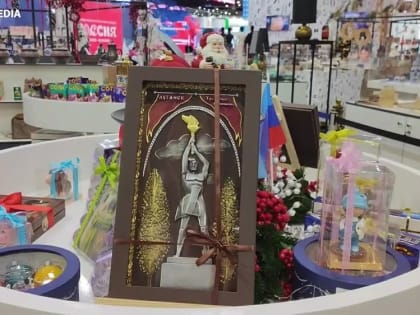 Луганские производители представили эксклюзивные шоколадные изделия и другую сладкую продукцию на экспозиции ЛНР в ВДНХ 