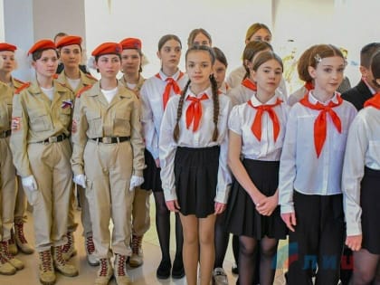 Выставка работ победителей всероссийского конкурса детского рисунка «Жизнь, деленная на граммы», посвященного 80-летию п