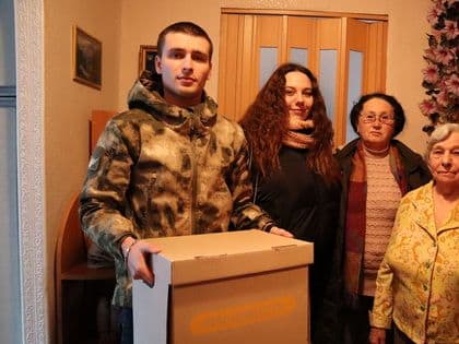 Общественники поздравили блокадников из Луганска с годовщиной освобождения Ленинграда