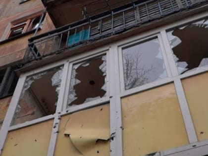 Служба под огнем: как жители Донецка празднуют Рождество под обстрелом украинских боевиков