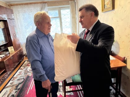 Луганчанин Владимир Шокотов отметил 95-летний юбилей