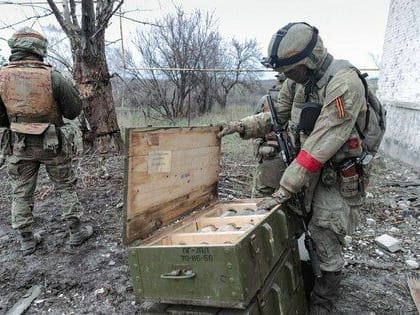 Росгвардия обнаружила тайники с оружием и боеприпасами в двух населенных пунктах ЛНР