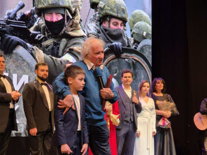 Юный луганский артист принял участие в театрализованном концерте в Доме кино в Москве