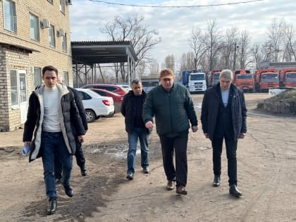 Депутаты инспектируют работу Луганского центра утилизации отходов