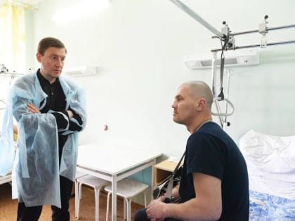 Андрей Турчак: Когда началась СВО, омские врачи одними из первых пришли на помощь и начали вывозить тяжелораненых бойцов